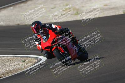 media/Sep-20-2025-TrackDaz (Sat) [[27f0cde673]]/B Group/1020am (Turn 3)/